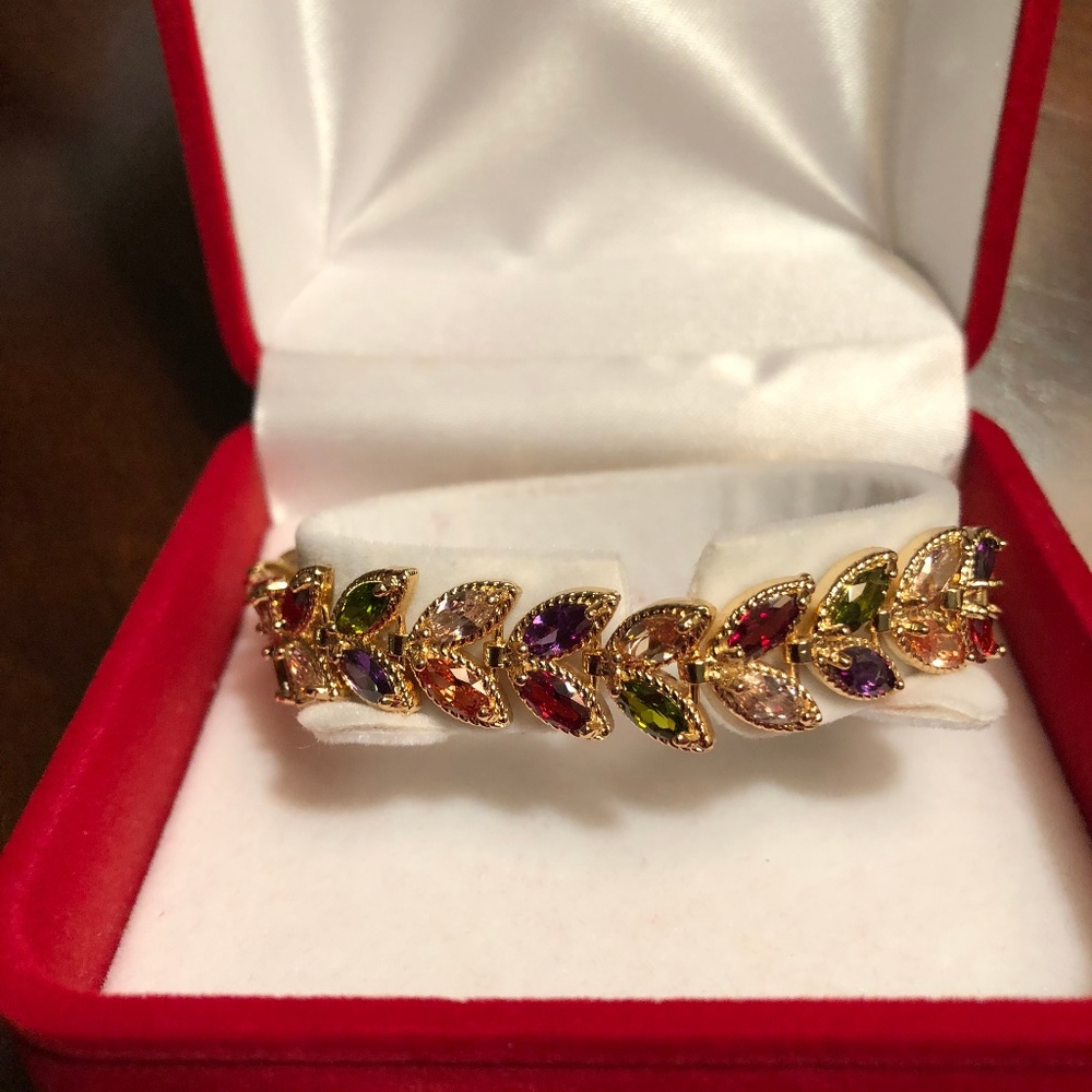 AAA Cubic Zirconia Colorful Crystal Leaf Bracelet - Picture 6 of 7